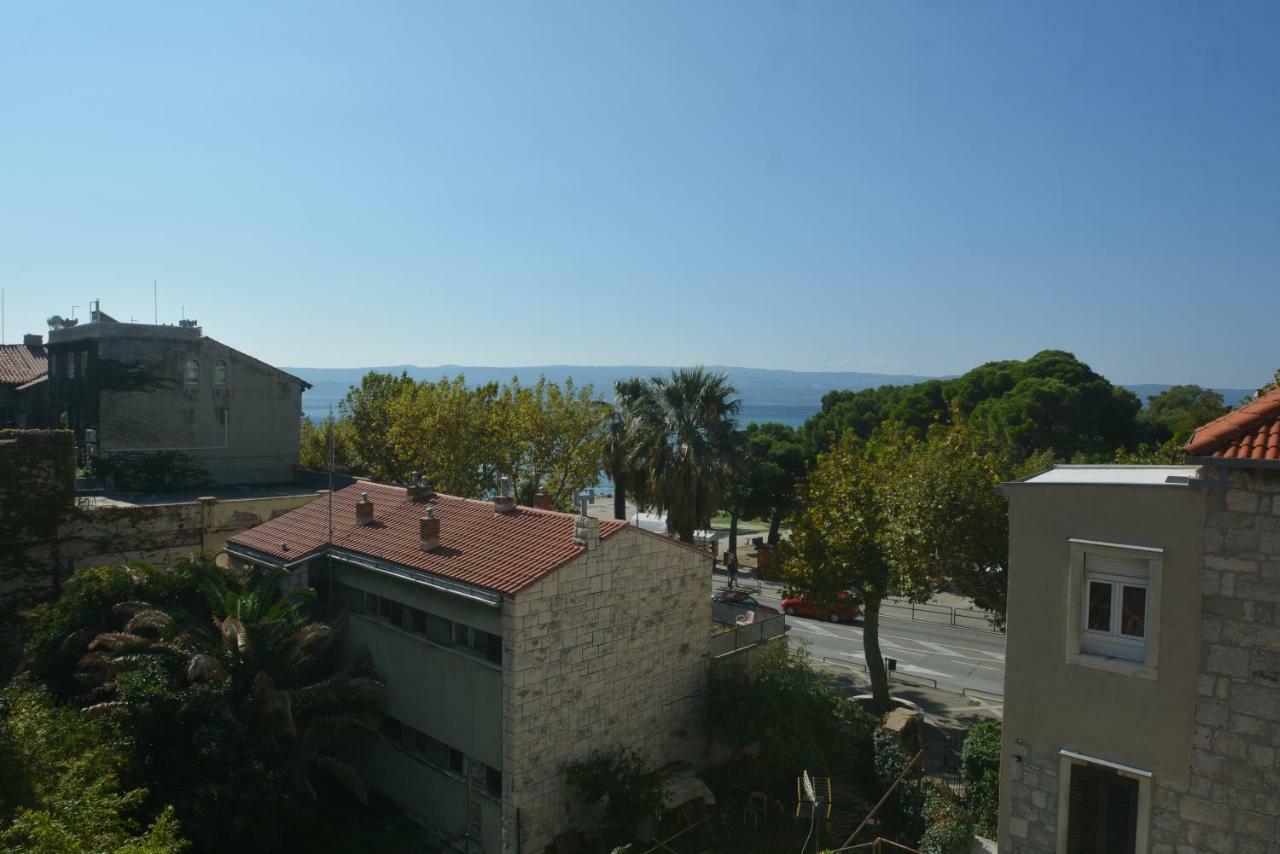 Apartment Mimica-Croatia , Omis , Center Esterno foto