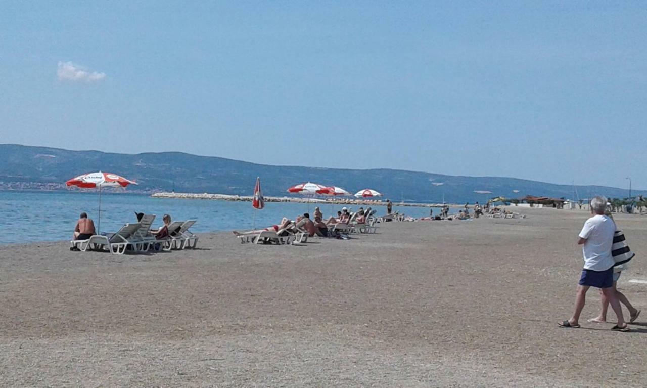 Apartment Mimica-Croatia , Omis , Center Esterno foto
